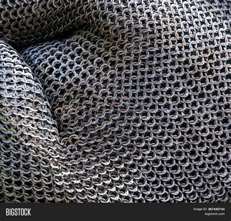 materials from metal that can be woven into fabric|what is metallic fabric.